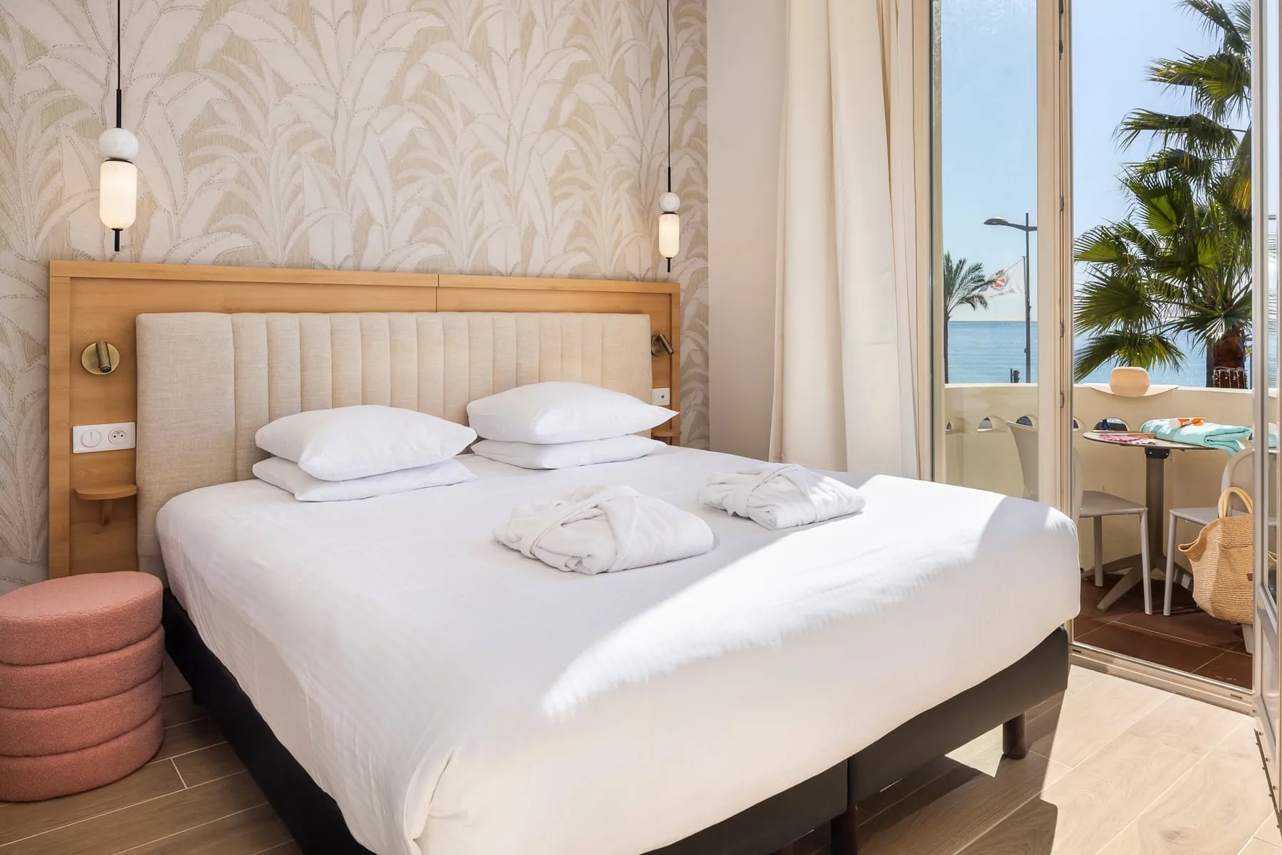 Hôtel Royalmar, Cagnes-sur-Mer: Double room with sea view