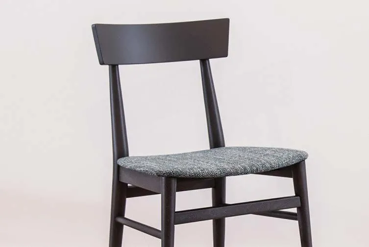 Chaise Tipaza pour la salle à manger